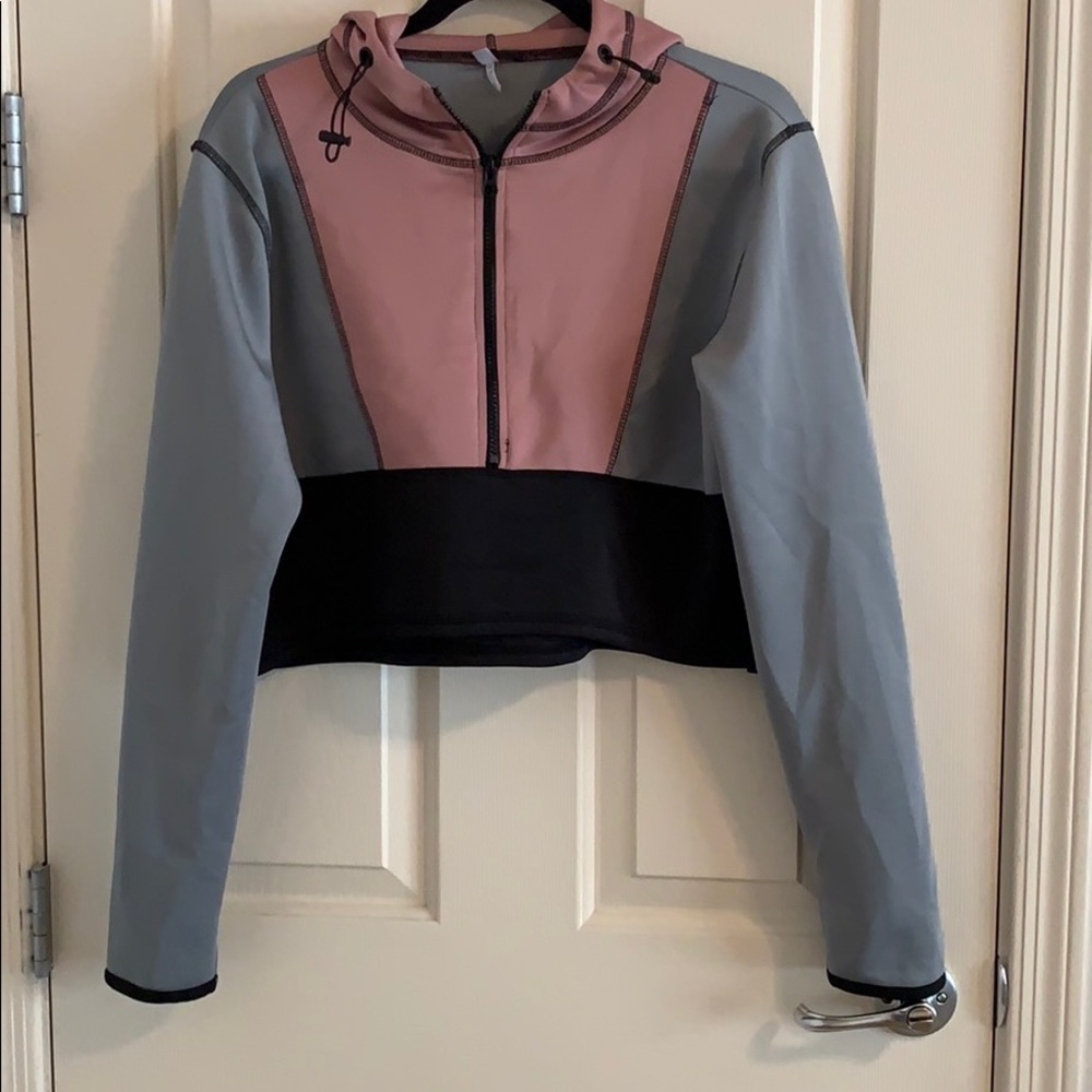 Cropped Pullover